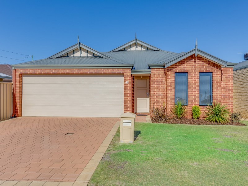 49 Amalfi Way, Canning Vale WA 6155