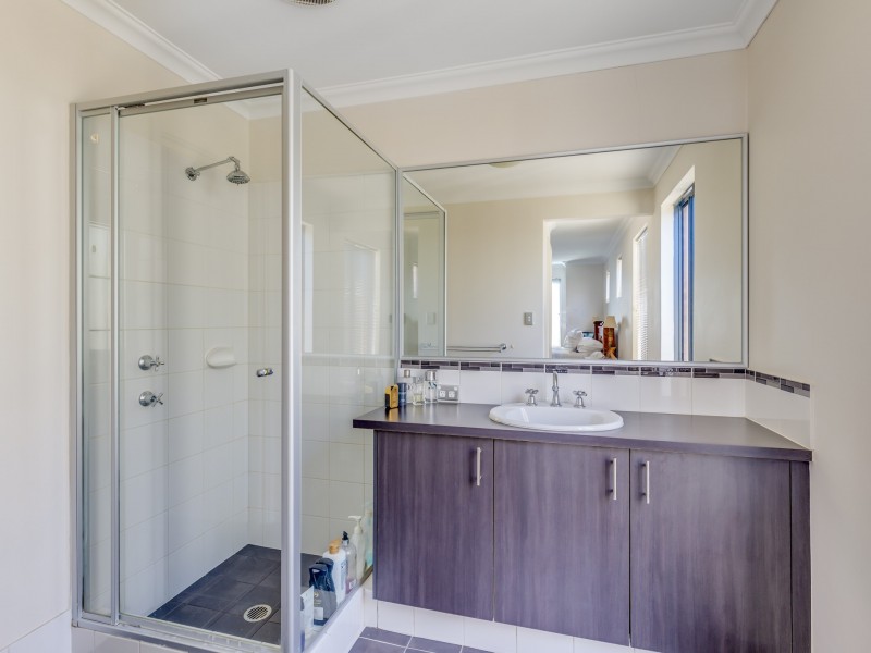 49 Amalfi Way, Canning Vale WA 6155