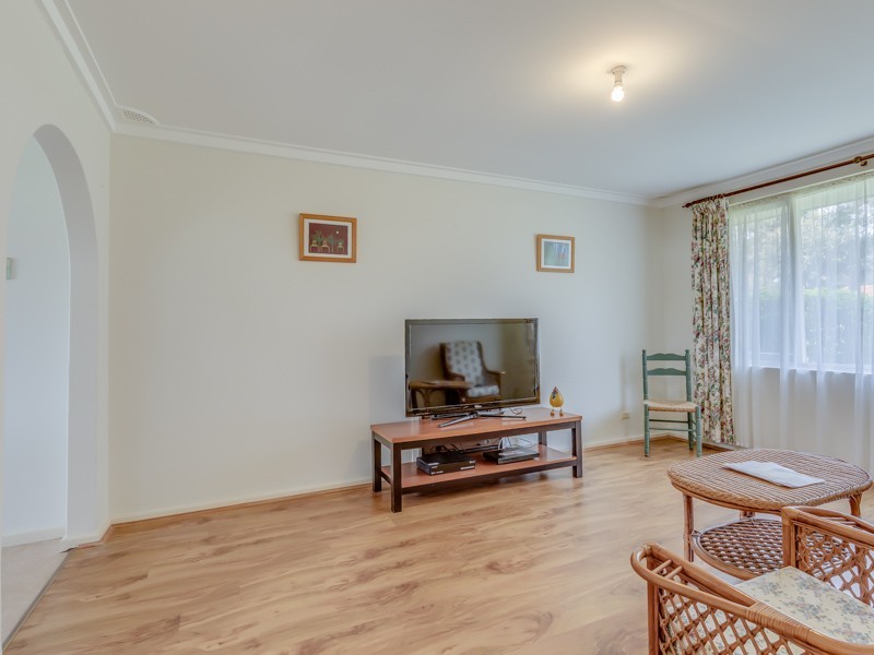 25 Dunnell Street, Maddington WA 6109