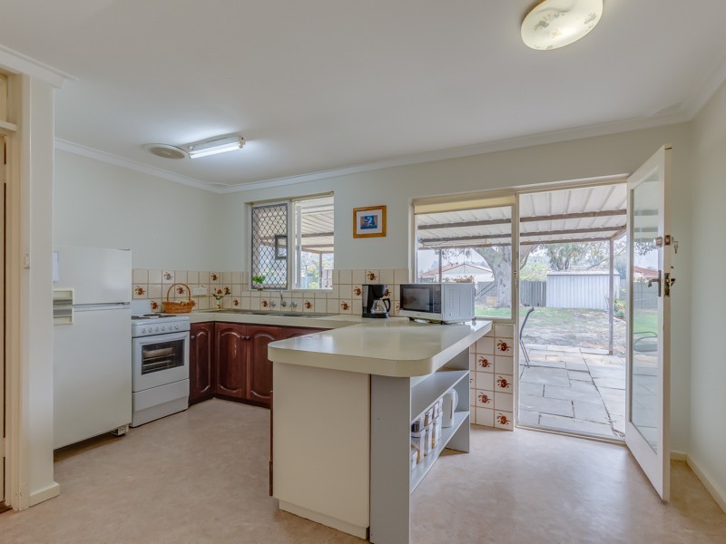 25 Dunnell Street, Maddington WA 6109