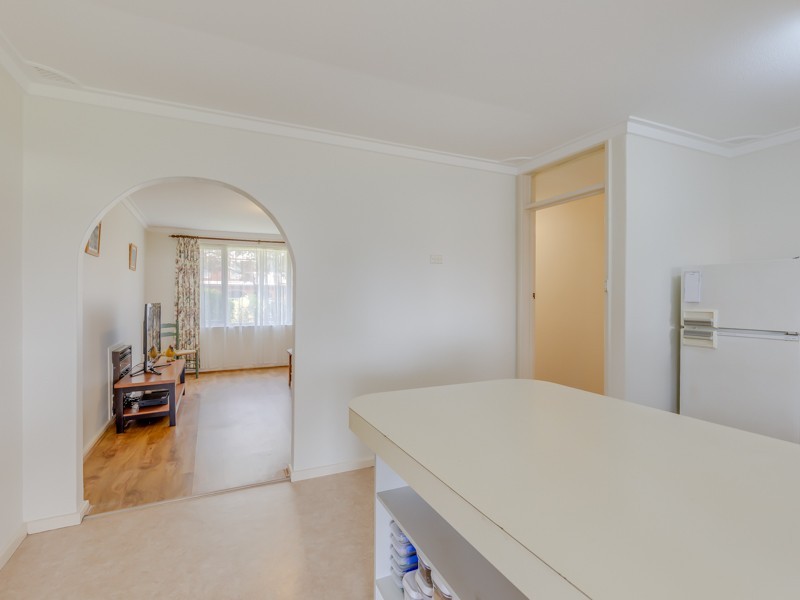 25 Dunnell Street, Maddington WA 6109