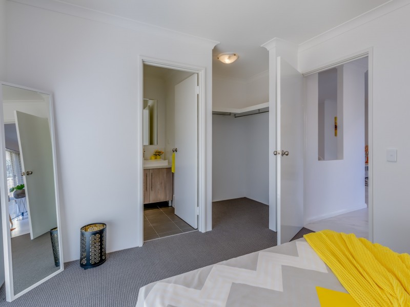 6 Calca Place, Kenwick WA 6107