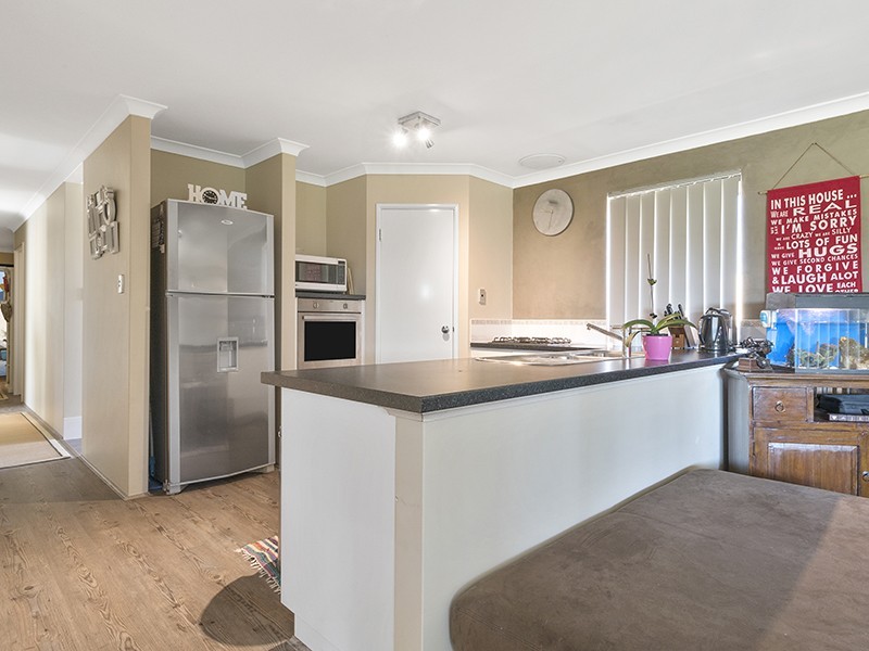 22 Serotina Lane, Aubin Grove WA 6164