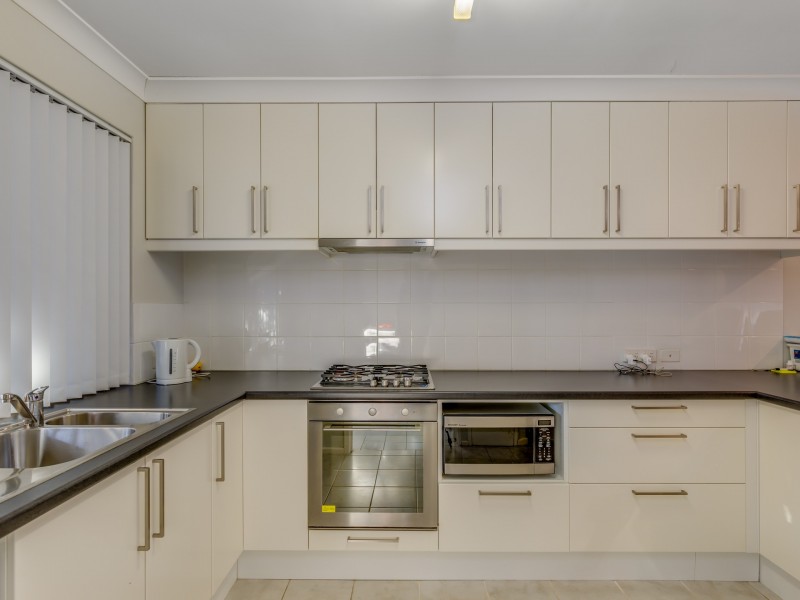 5/6 Neon Close, Parkwood WA 6147