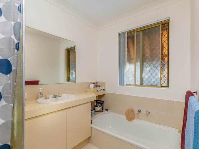 5/6 Neon Close, Parkwood WA 6147