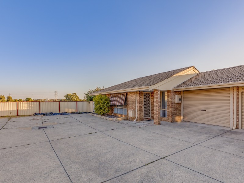 5/6 Neon Close, Parkwood WA 6147