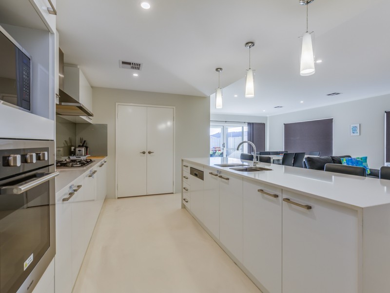 23 Verbania Loop, Beeliar WA 6164