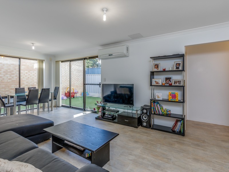 9B Preston Way, Balga WA 6061