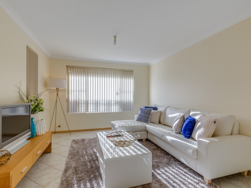 1/18 Latham Road, Ferndale WA 6148