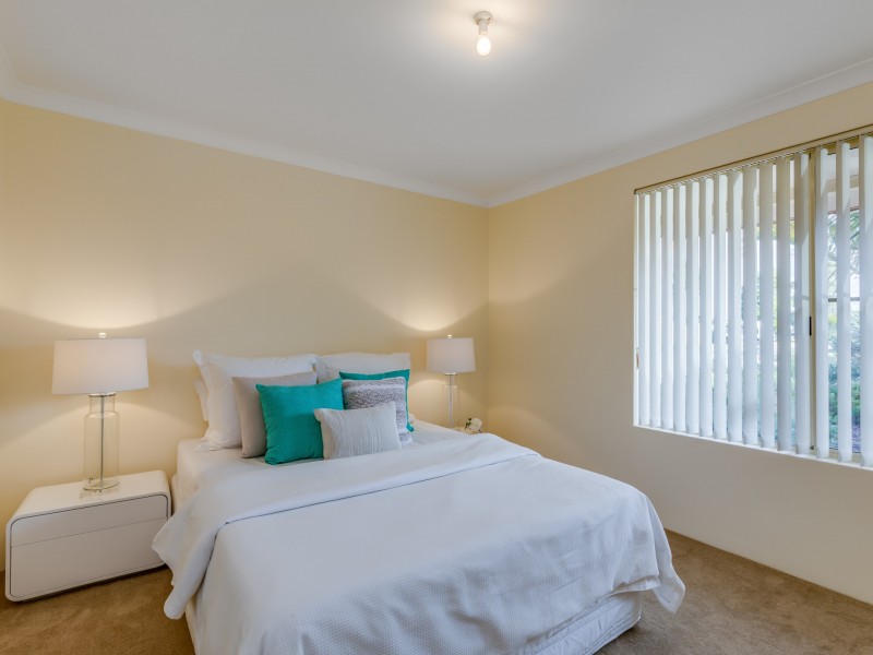 1/18 Latham Road, Ferndale WA 6148