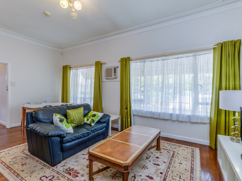 365 Sydenham Street, Belmont WA 6104