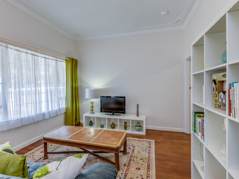 365 Sydenham Street, Belmont WA 6104
