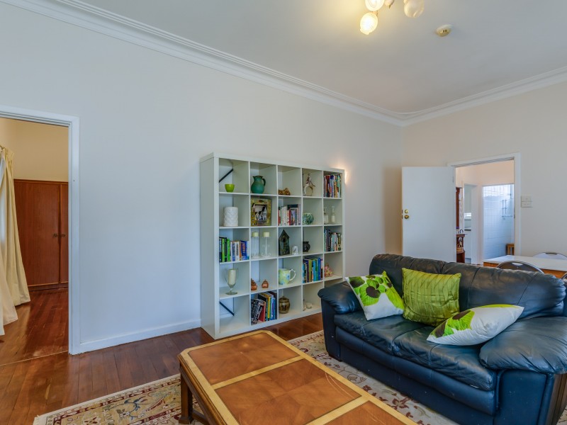 365 Sydenham Street, Belmont WA 6104
