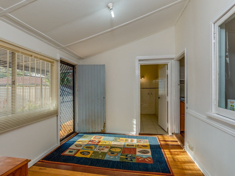 365 Sydenham Street, Belmont WA 6104