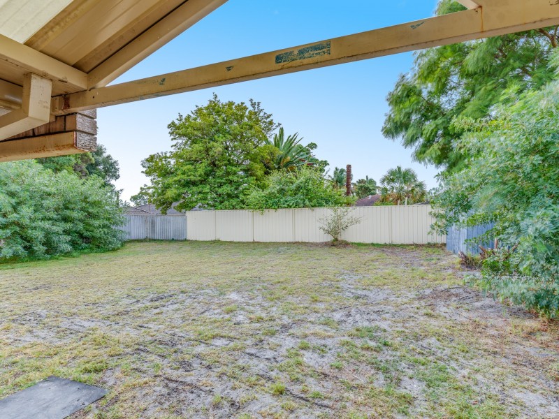 20 Stevenage Street, Huntingdale WA 6110