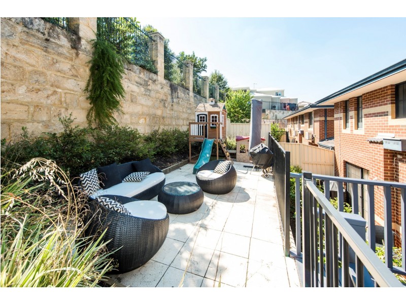 6/13 Hardy Road, Bassendean WA 6054