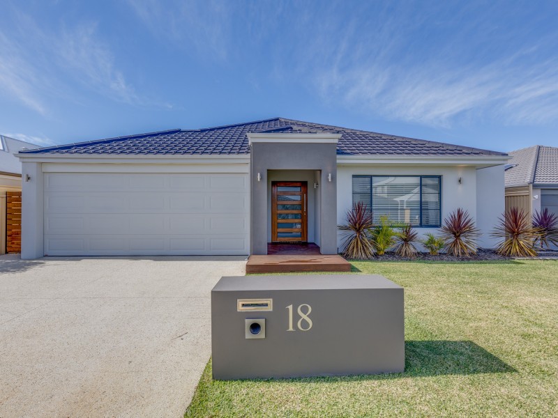 18 Binomial Way, Piara Waters WA 6112