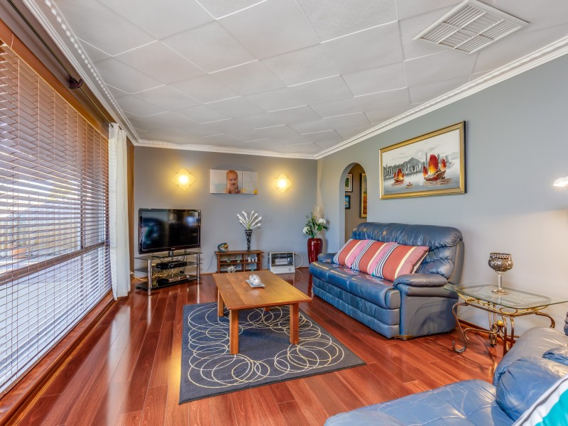 71 Vellgrove Avenue, Parkwood WA 6147