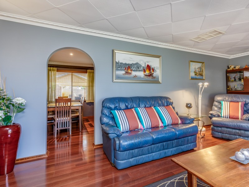 71 Vellgrove Avenue, Parkwood WA 6147