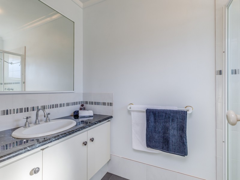 71 Vellgrove Avenue, Parkwood WA 6147