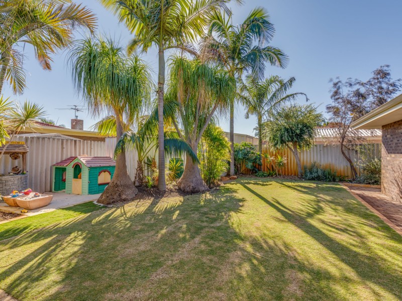 71 Vellgrove Avenue, Parkwood WA 6147