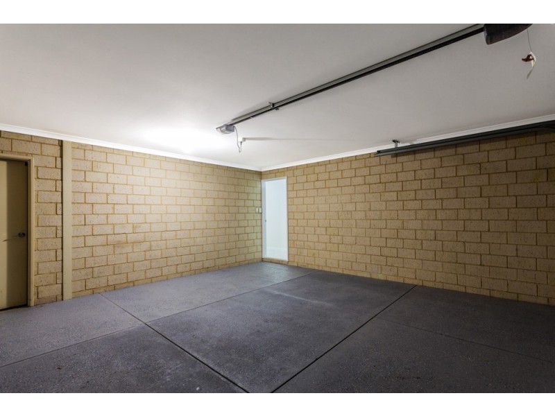 20 Fairlie Road, Canning Vale WA 6155