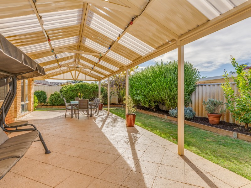 9 Myrtle Court, Thornlie WA 6108