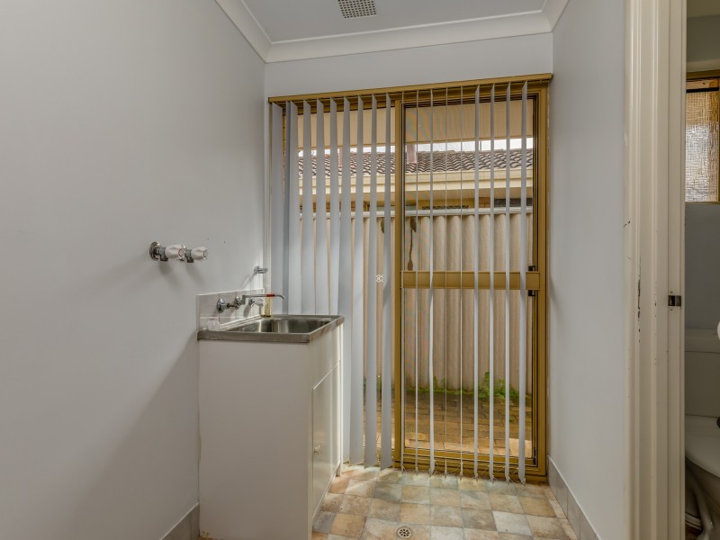 16/98 Simpson Avenue, Rockingham WA 6168