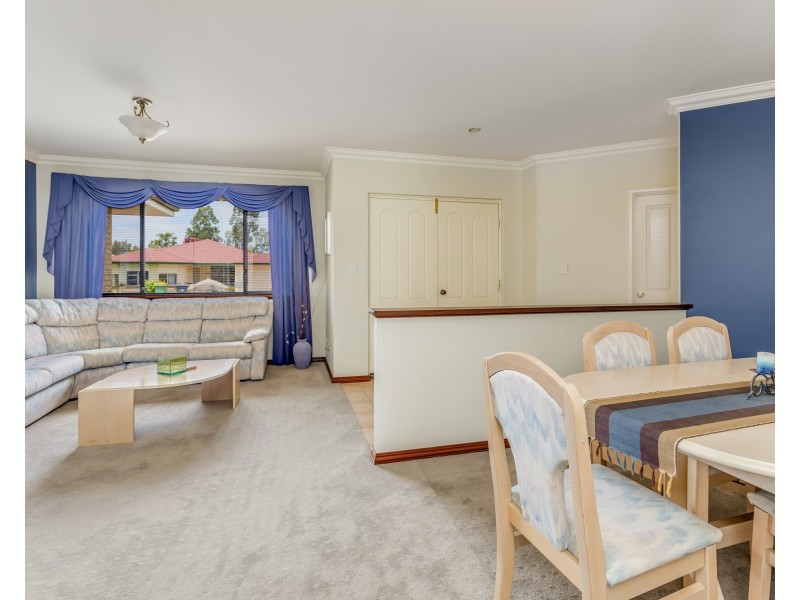 6 Grafton Court, Canning Vale WA 6155