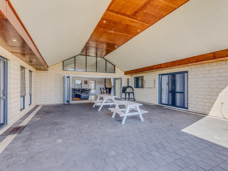 23 Holstein Court, Oakford WA 6121