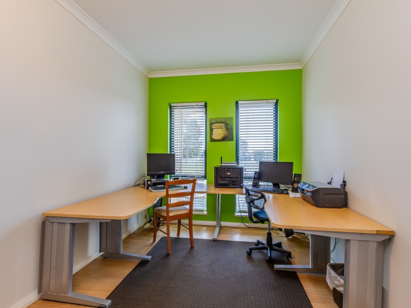 23 Holstein Court, Oakford WA 6121