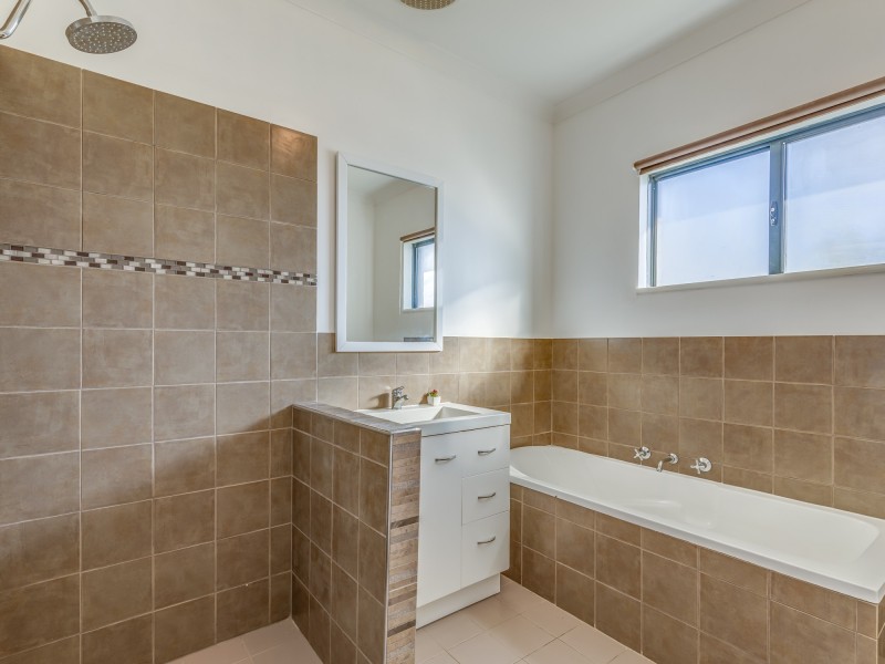 23 Holstein Court, Oakford WA 6121