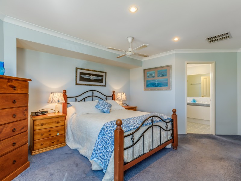 12 Nutbush Court, Thornlie WA 6108