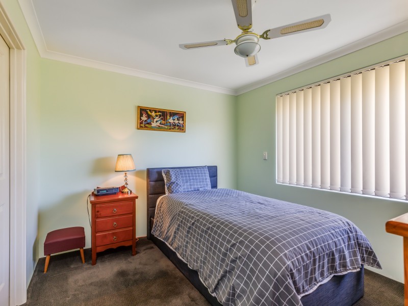 12 Nutbush Court, Thornlie WA 6108