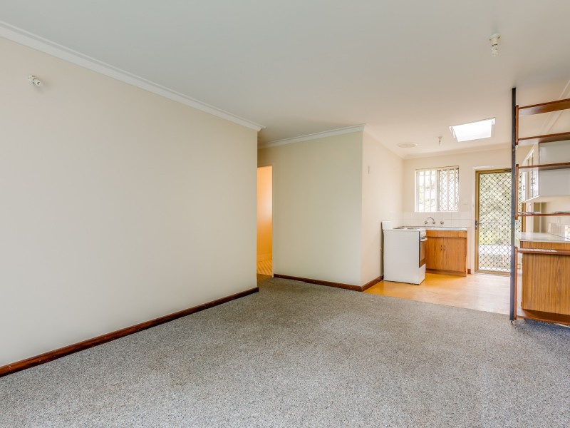 63/20 Ellerby Street, Glendalough WA 6016