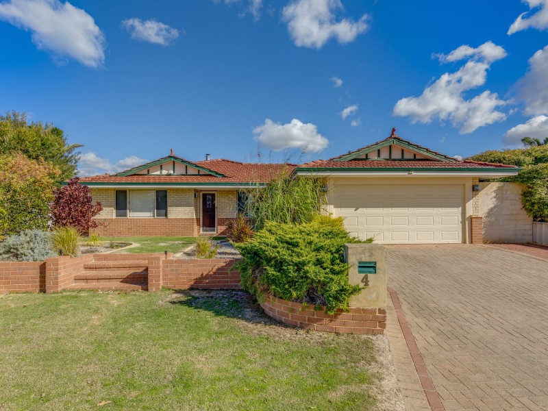 4 Irma Close, Huntingdale WA 6110