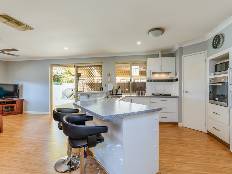 7 Brushbox Way, Huntingdale WA 6110