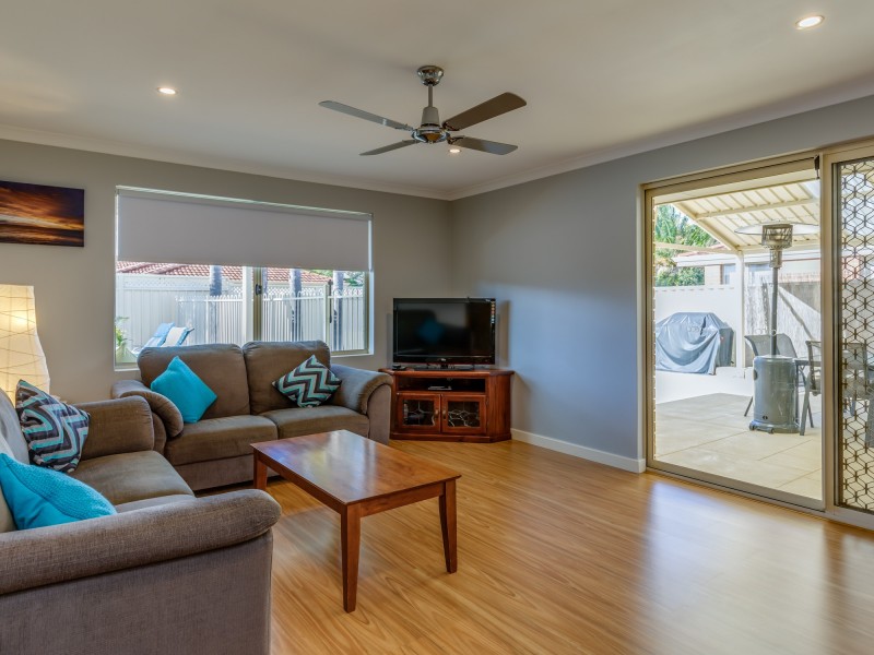 7 Brushbox Way, Huntingdale WA 6110