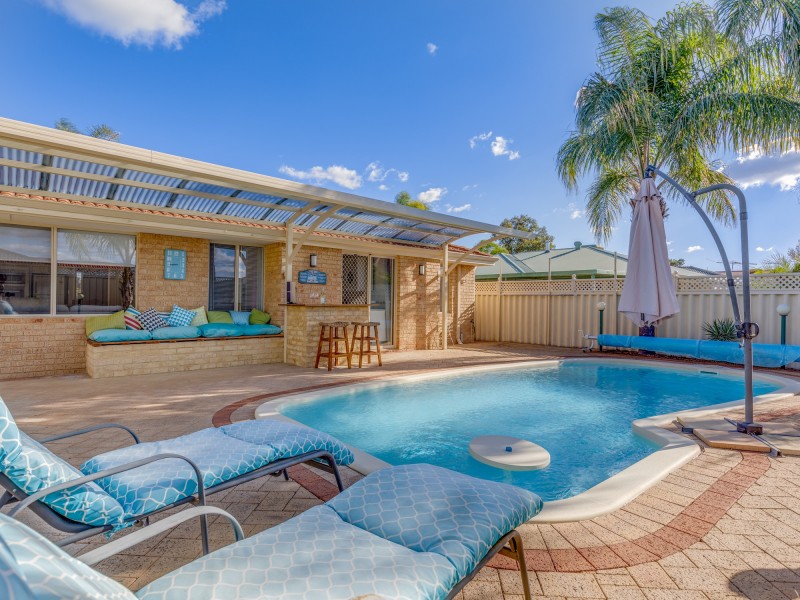 7 Brushbox Way, Huntingdale WA 6110