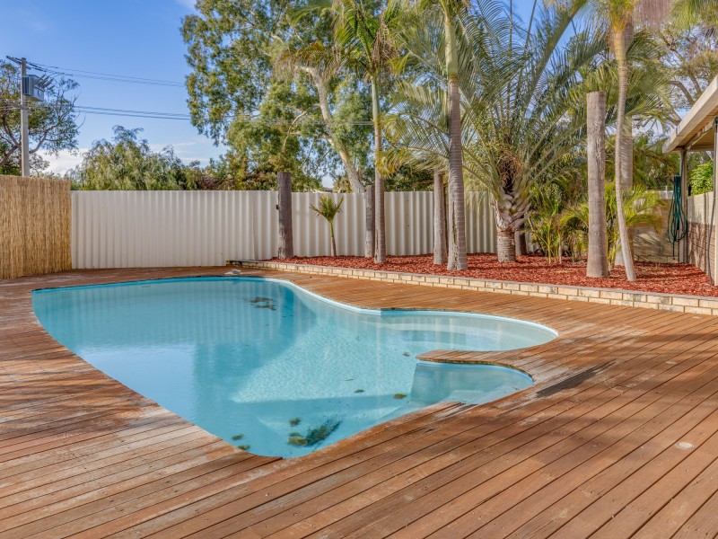 40 Hargrave Drive, Thornlie WA 6108