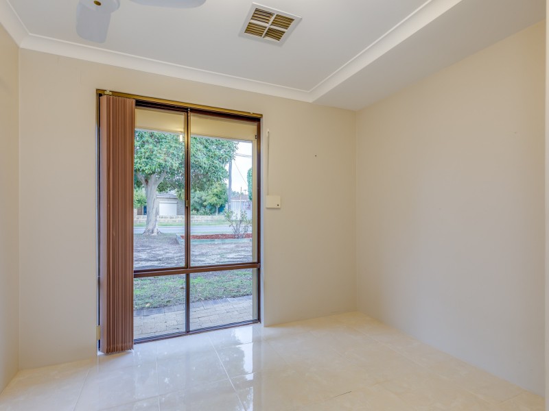 40 Hargrave Drive, Thornlie WA 6108