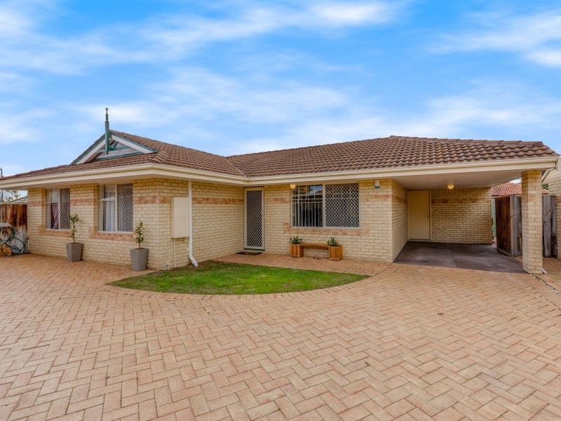 2/23 Leatherwood Way, Huntingdale WA 6110