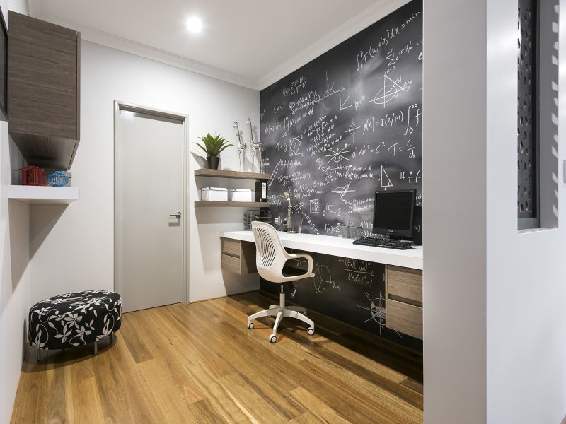 4 Bradstocks Grove, Southern River WA 6110