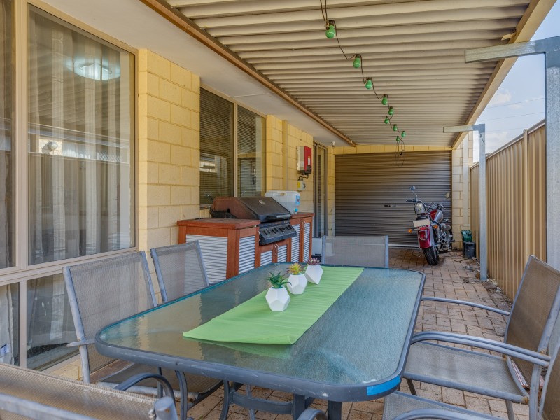 8 Lagrange Way, Gosnells WA 6110