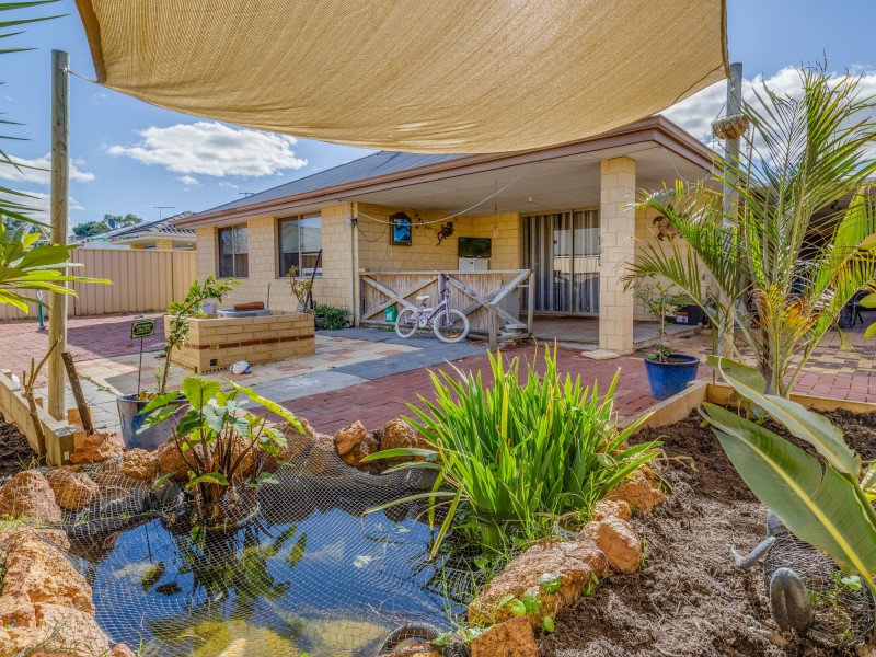 8 Lagrange Way, Gosnells WA 6110