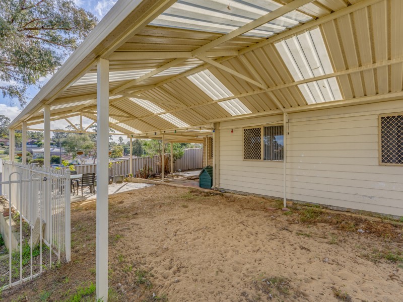 51 Camfield Loop, Parmelia WA 6167
