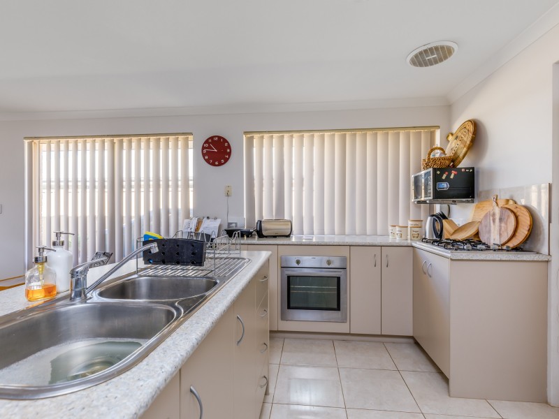 316 Westfield Road, Seville Grove WA 6112