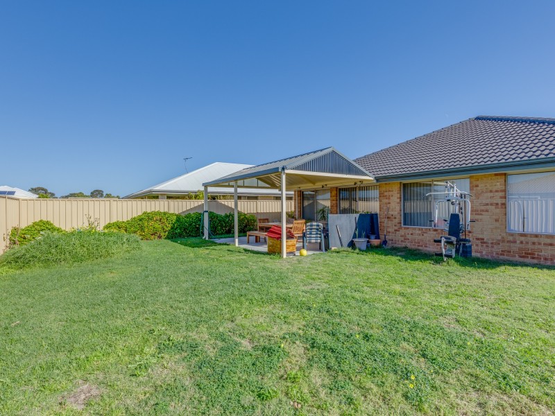 316 Westfield Road, Seville Grove WA 6112