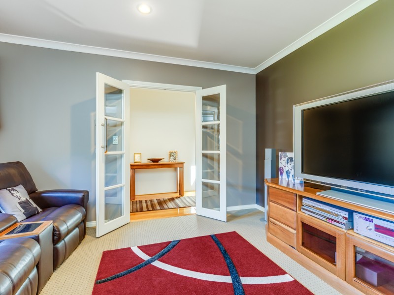 4 Samphire Street, Ascot WA 6104