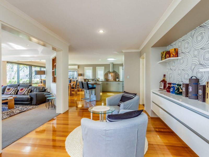 4 Samphire Street, Ascot WA 6104